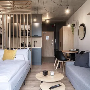 Przy Lotnisku Apartament Wrocław